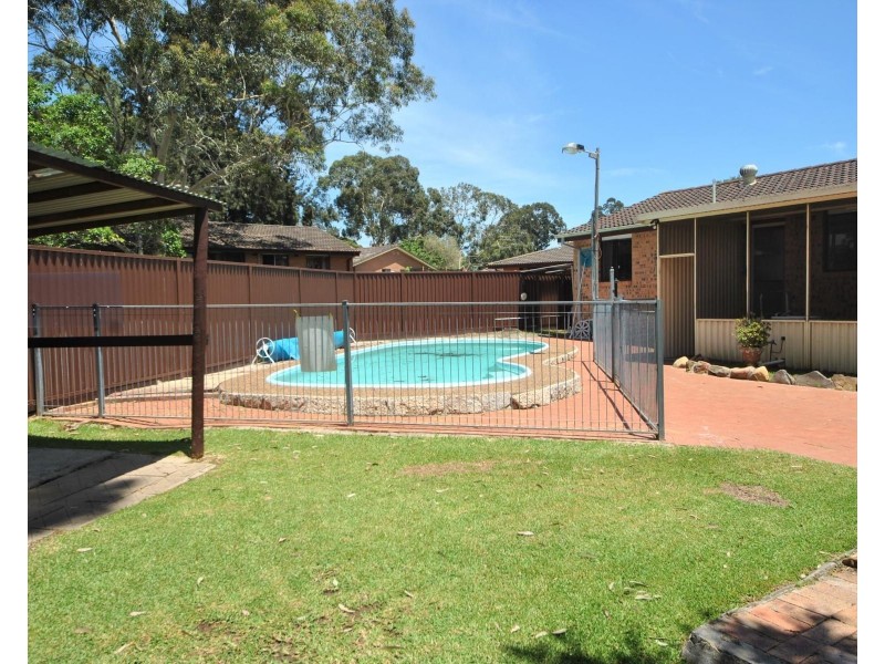6 Crystal Place, Doonside NSW 2767