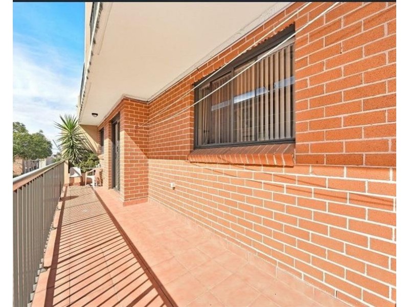 5/105 Castlereagh Street, Liverpool NSW 2170