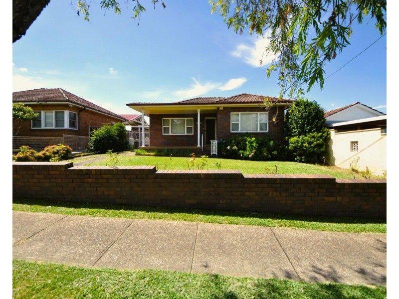 18 View Street, Sefton NSW 2162