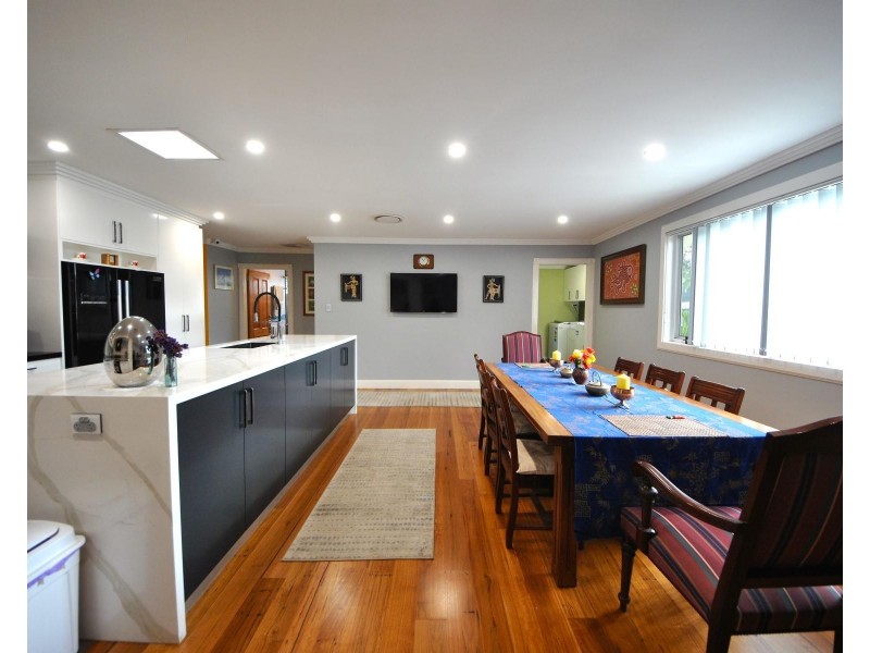 8 Chiswick Road, South Granville NSW 2142