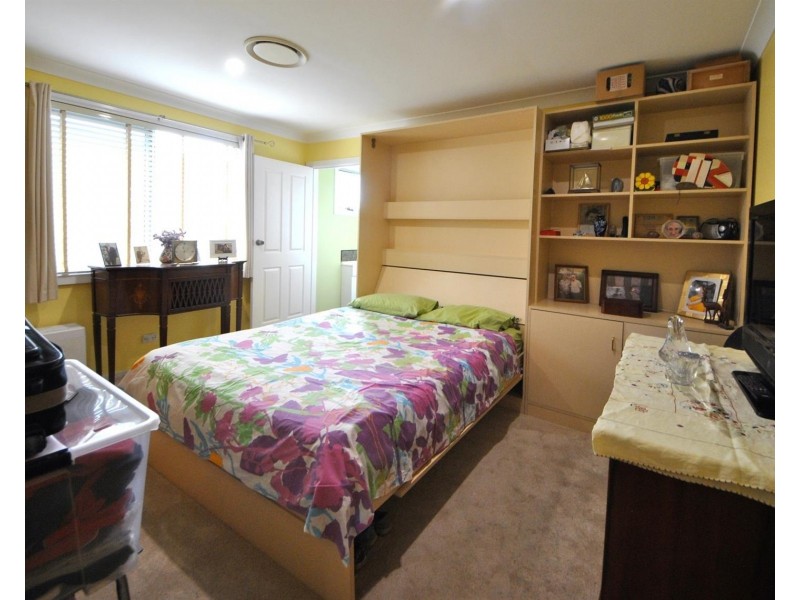 8 Chiswick Road, South Granville NSW 2142