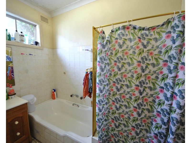 11 Proctor Parade, Sefton NSW 2162
