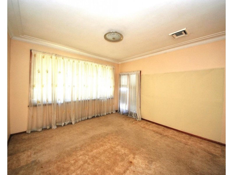 39 Cragg Street, Condell Park NSW 2200