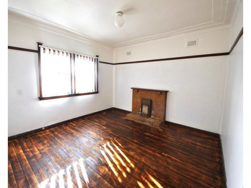 25 Waldron  Road, Sefton NSW 2162