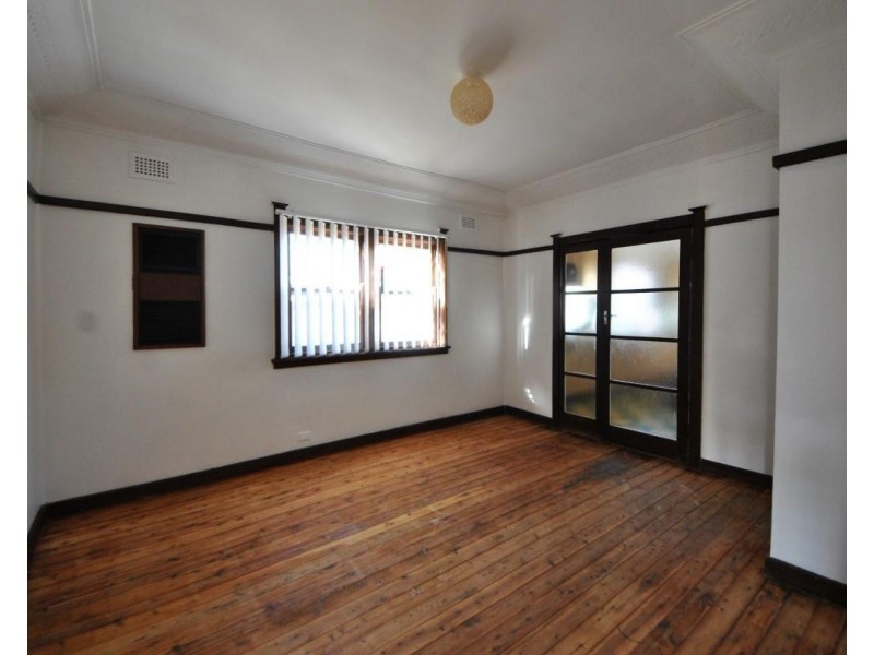 25 Waldron  Road, Sefton NSW 2162