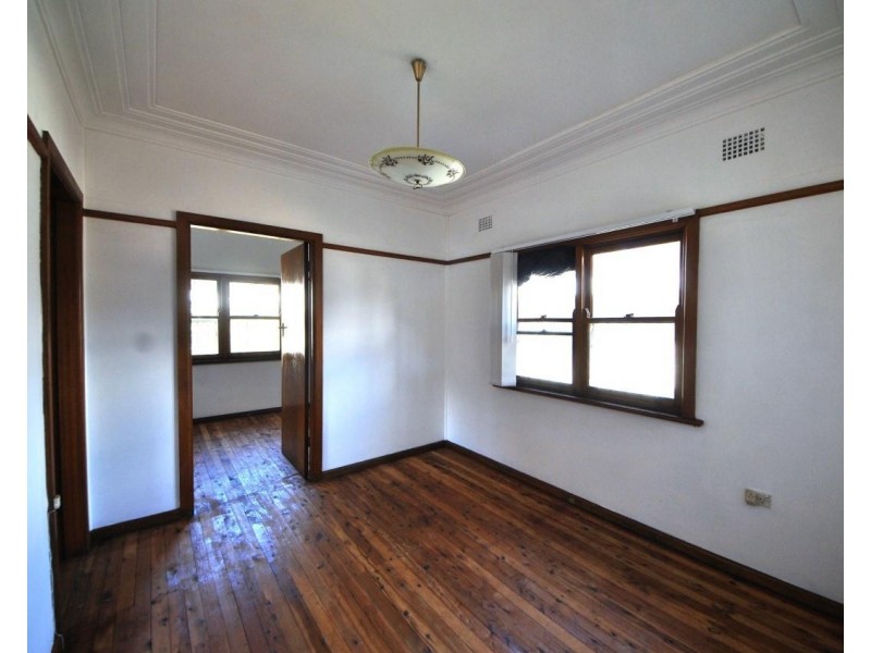 25 Waldron  Road, Sefton NSW 2162