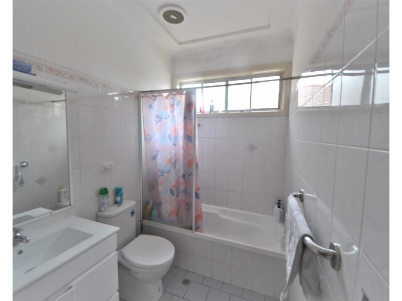 10 Roosevelt  Avenue, Sefton NSW 2162