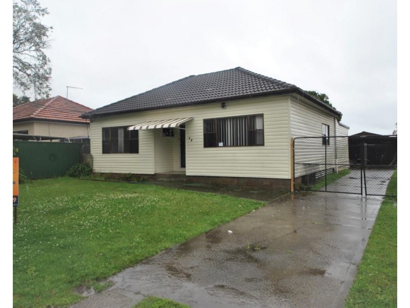 16 Palmer Street, Sefton NSW 2162
