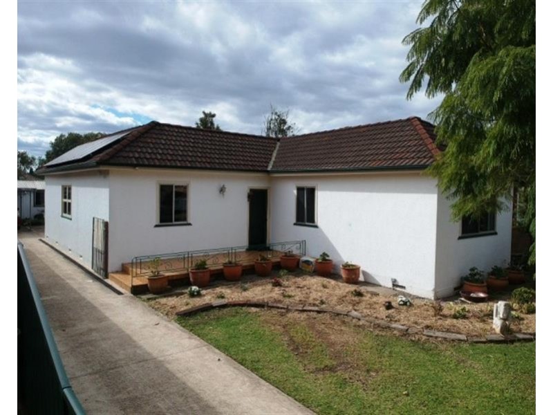 10 Iris Street, Sefton NSW 2162