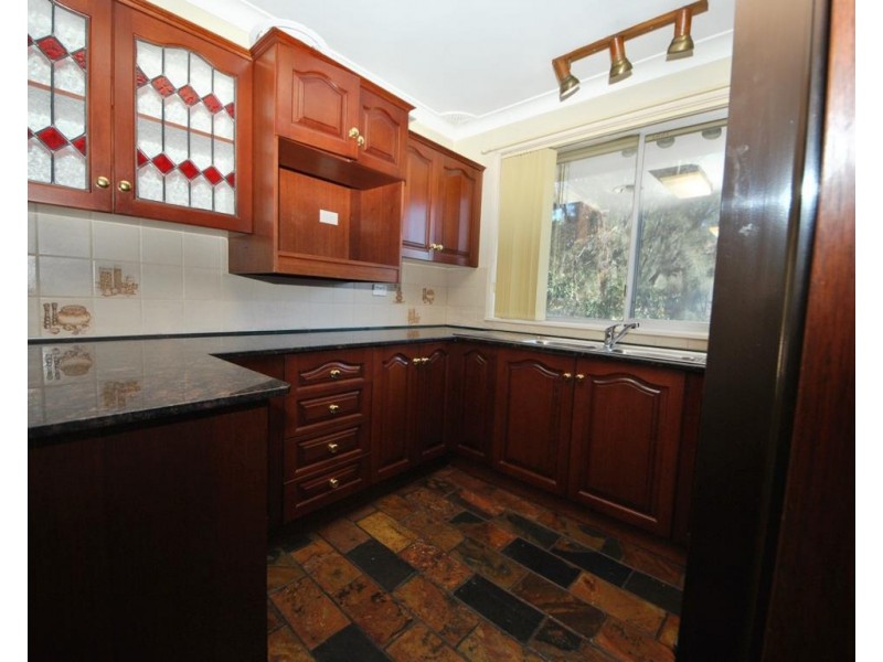 114 Renton Avenue, Moorebank NSW 2170