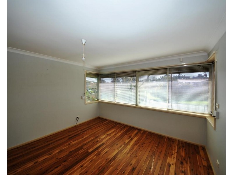 114 Renton Avenue, Moorebank NSW 2170