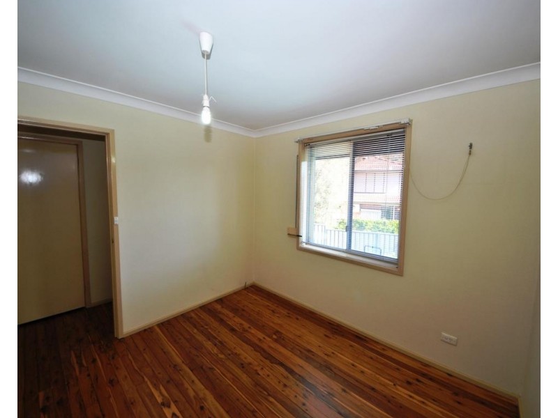 114 Renton Avenue, Moorebank NSW 2170