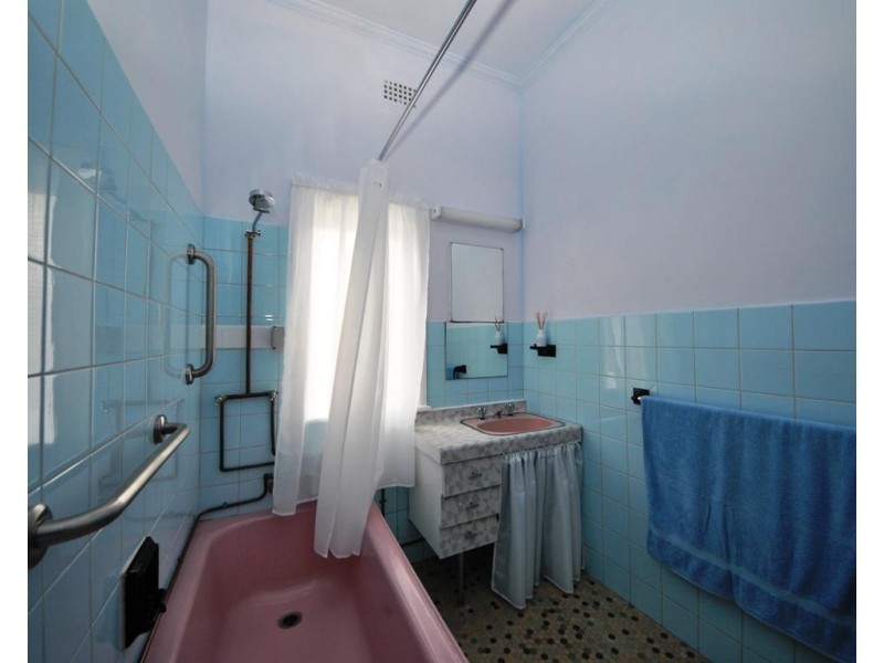 166 Cooper Road, Yagoona NSW 2199