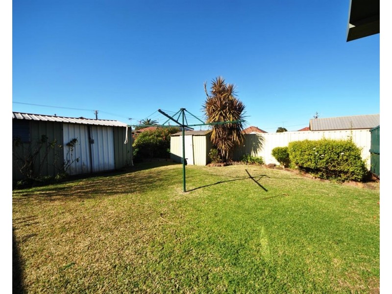 10 Lals Parade, Fairfield East NSW 2165