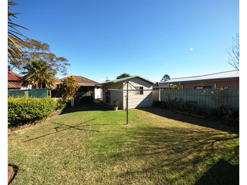 10 Lals Parade, Fairfield East NSW 2165