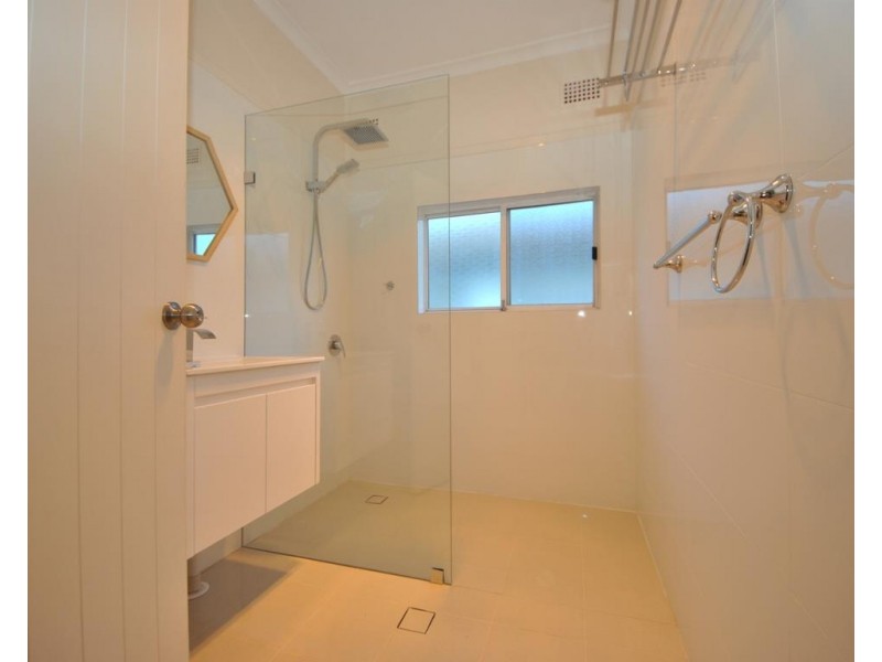 12 Batt Street, Sefton NSW 2162