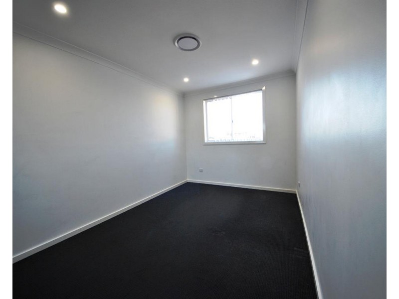 16a Cathcart Street, Fairfield NSW 2165