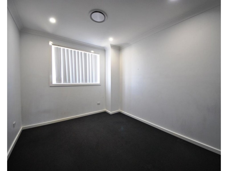 16a Cathcart Street, Fairfield NSW 2165