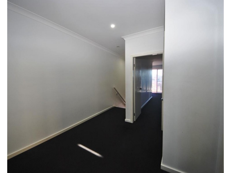 16a Cathcart Street, Fairfield NSW 2165