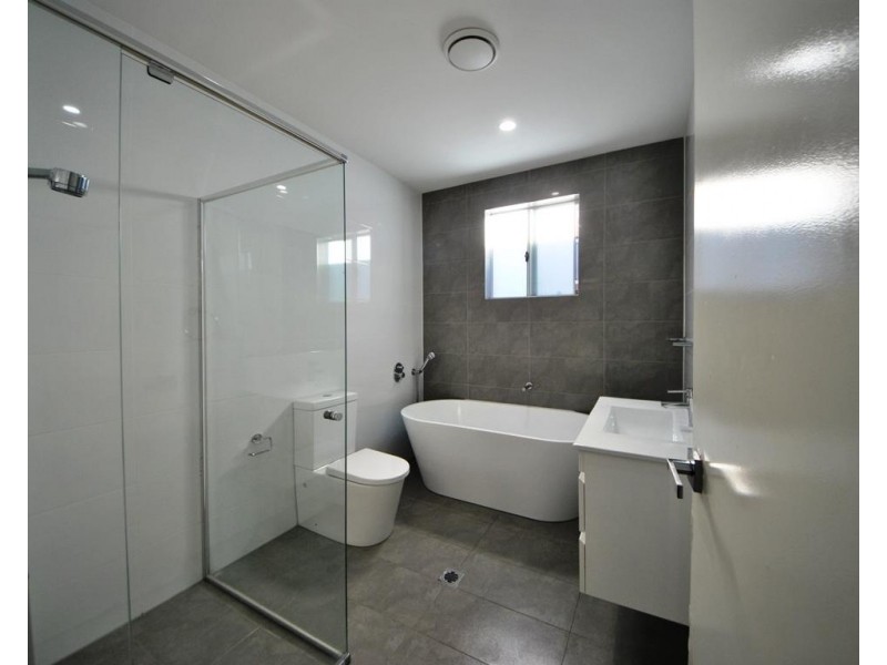 16a Cathcart Street, Fairfield NSW 2165