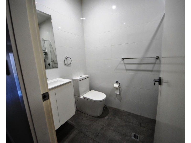 16a Cathcart Street, Fairfield NSW 2165