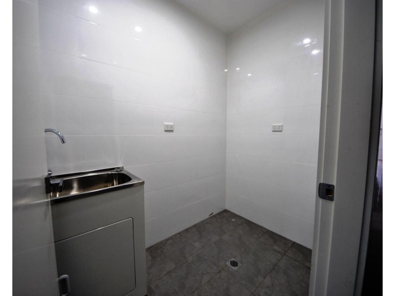 16a Cathcart Street, Fairfield NSW 2165