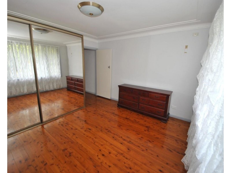 12 Dalton Avenue, Condell Park NSW 2200