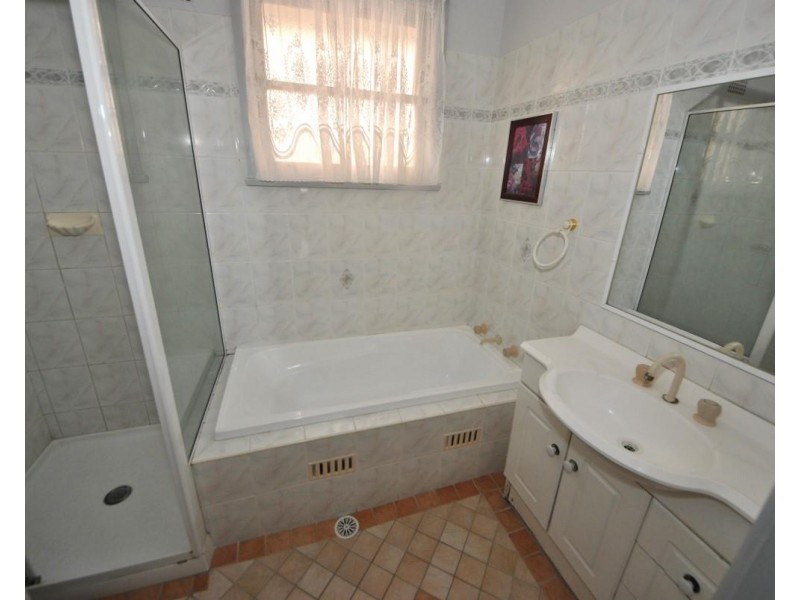 12 Dalton Avenue, Condell Park NSW 2200