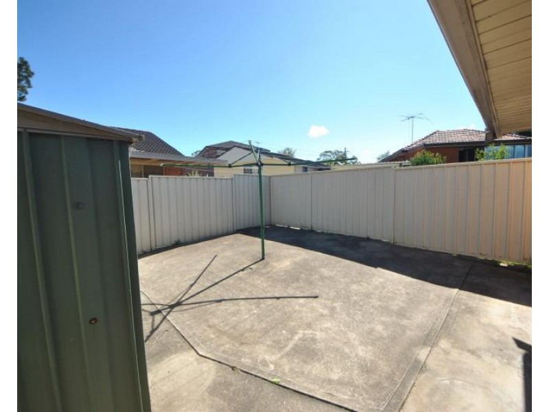 3/22 Mcclelland Street, Chester Hill NSW 2162