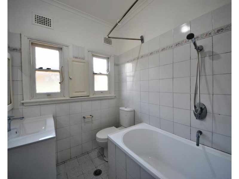 157 Rodd Street, Sefton NSW 2162