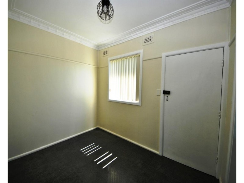 27 Emery Avenue, Yagoona NSW 2199