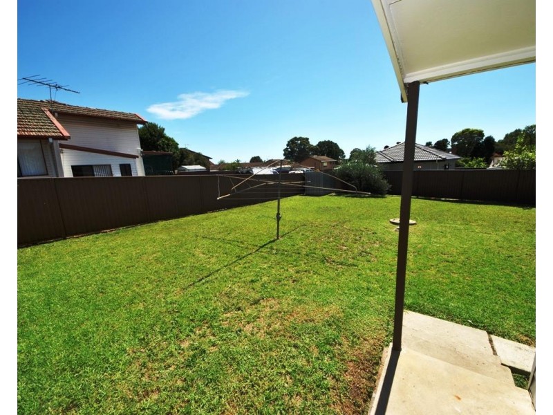 27 Emery Avenue, Yagoona NSW 2199