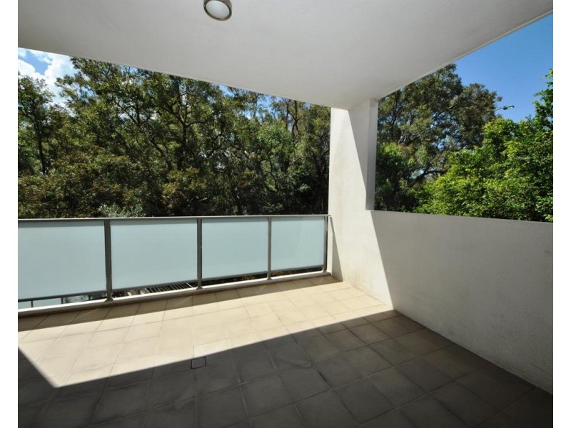 a205/2 Rowe Drive, Potts Hill NSW 2143