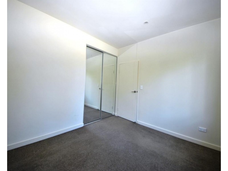 a205/2 Rowe Drive, Potts Hill NSW 2143