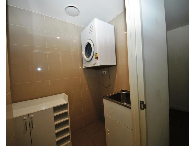 a205/2 Rowe Drive, Potts Hill NSW 2143