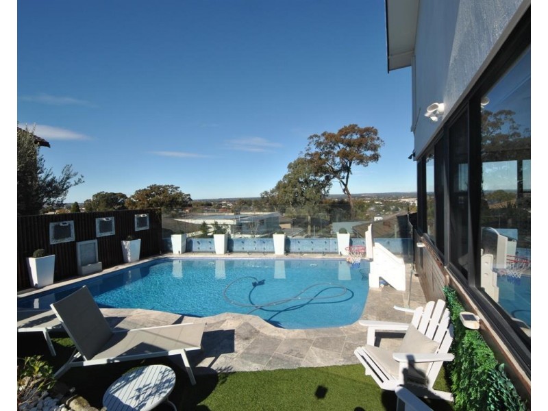 5 Mitchell Street, Condell Park NSW 2200