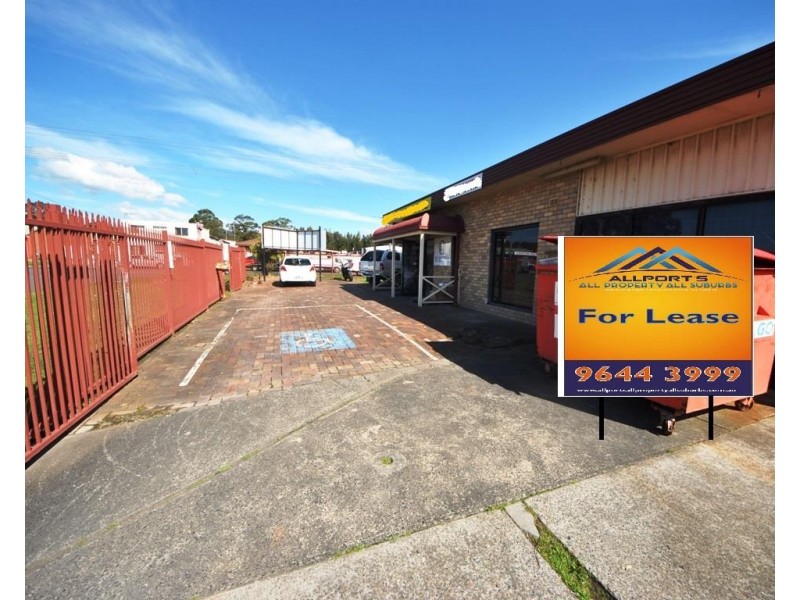 1/2 Mineral Rd, Oak Flats NSW 2529