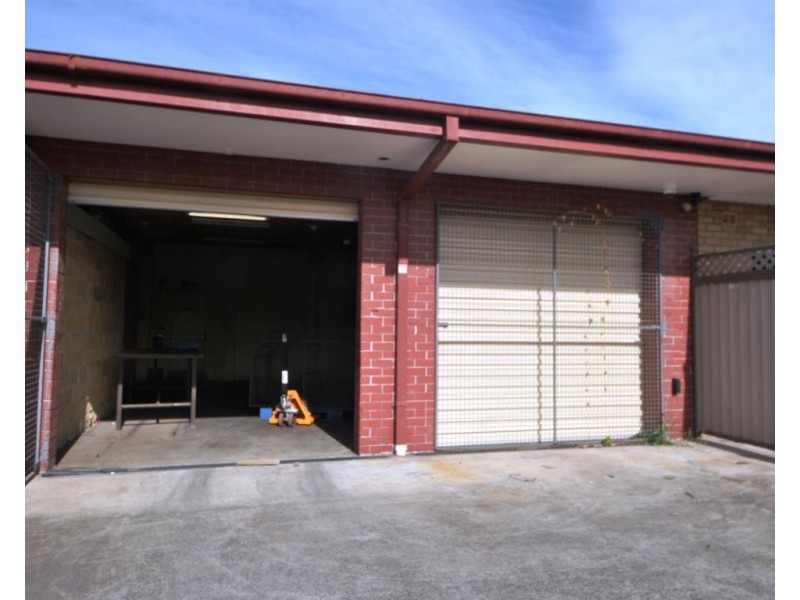 1/2 Mineral Rd, Oak Flats NSW 2529