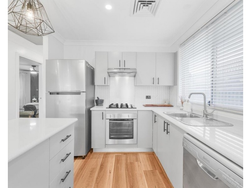 57 Kumbara Close, Glenmore Park NSW 2745