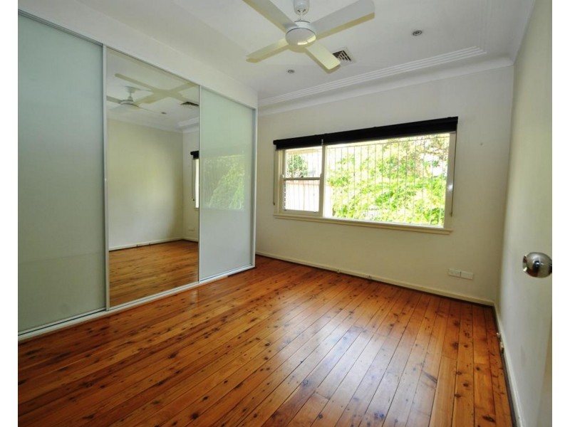 121 Ashby Avenue, Yagoona NSW 2199