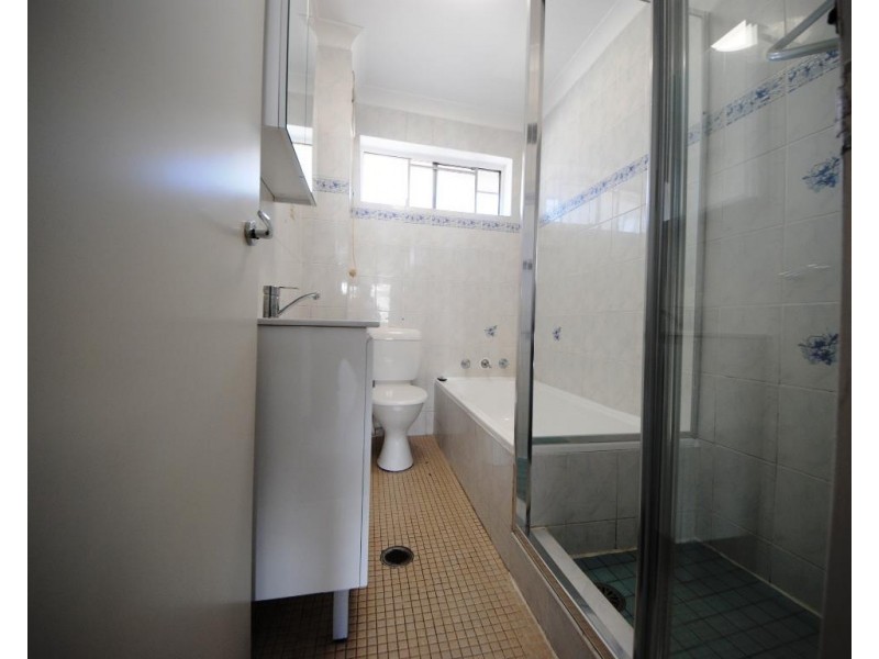 6/98 Victoria Road, Punchbowl NSW 2196