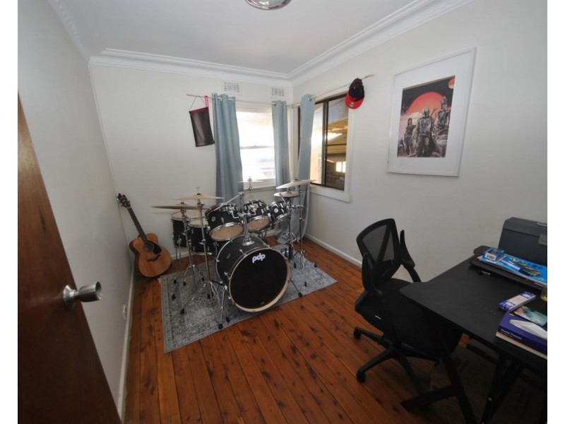 16 Gough Avenue, Chester Hill NSW 2162