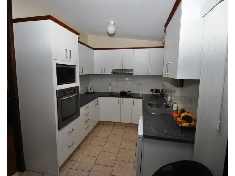 58 Caroline Crescent, Georges Hall NSW 2198