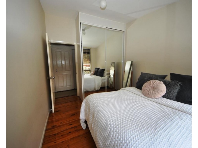 58 Caroline Crescent, Georges Hall NSW 2198