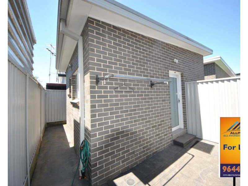 1/16A Cathcart Street, Fairfield NSW 2165