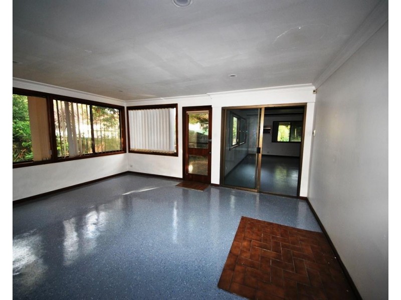 129 Kingsland Road, Regents Park NSW 2143