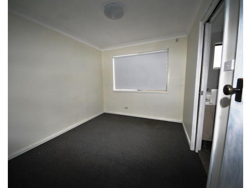 129 Kingsland Road, Regents Park NSW 2143