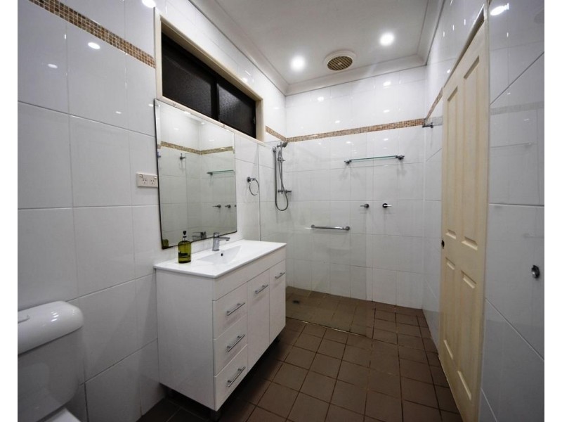 129 Kingsland Road, Regents Park NSW 2143