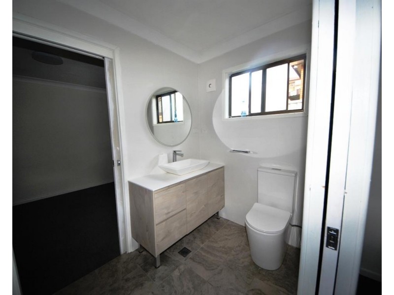 129 Kingsland Road, Regents Park NSW 2143