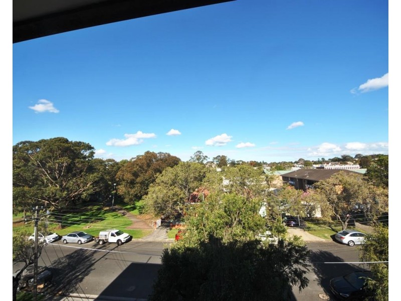 12/7 Myers Street, Roselands NSW 2196